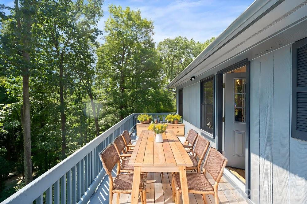 17 Twisted Trail Black Mountain NC 28711