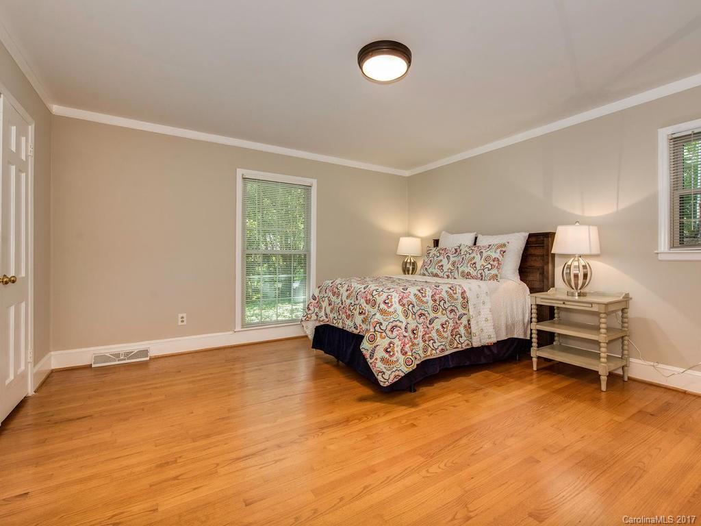 6334 Gaywind Drive Charlotte NC 28226