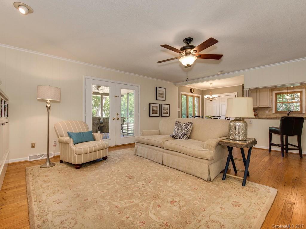 6334 Gaywind Drive Charlotte NC 28226
