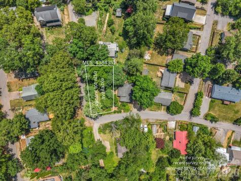 23 Peace Street Asheville NC 28806