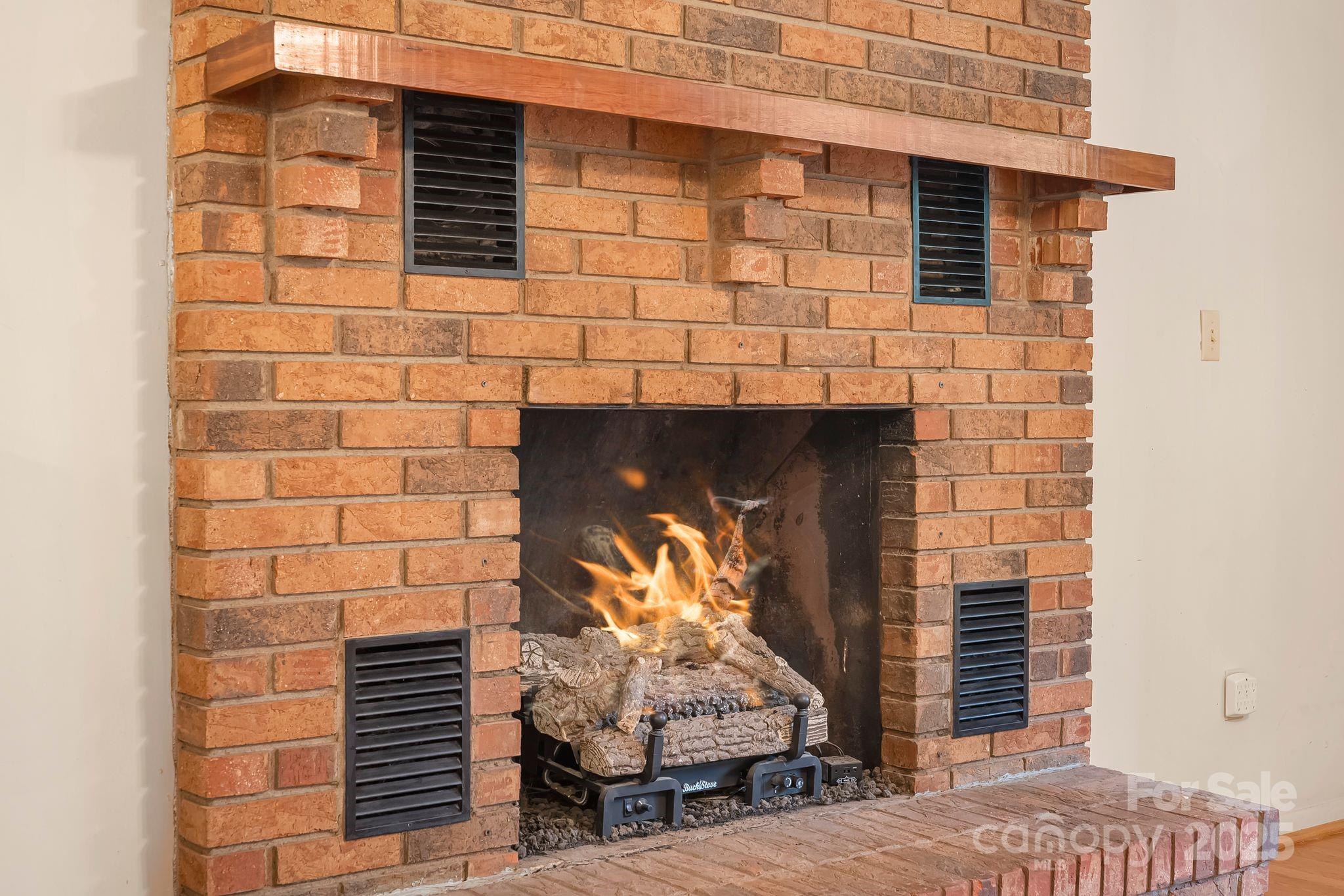 25 Mezzo Cove Asheville NC 28804