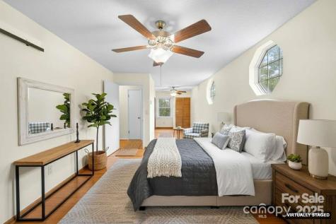 25 Mezzo Cove Asheville NC 28804