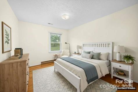 25 Mezzo Cove Asheville NC 28804