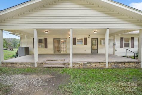 25 Mezzo Cove Asheville NC 28804