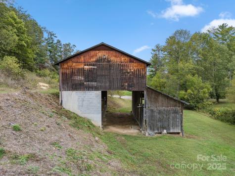 25 Mezzo Cove Asheville NC 28804