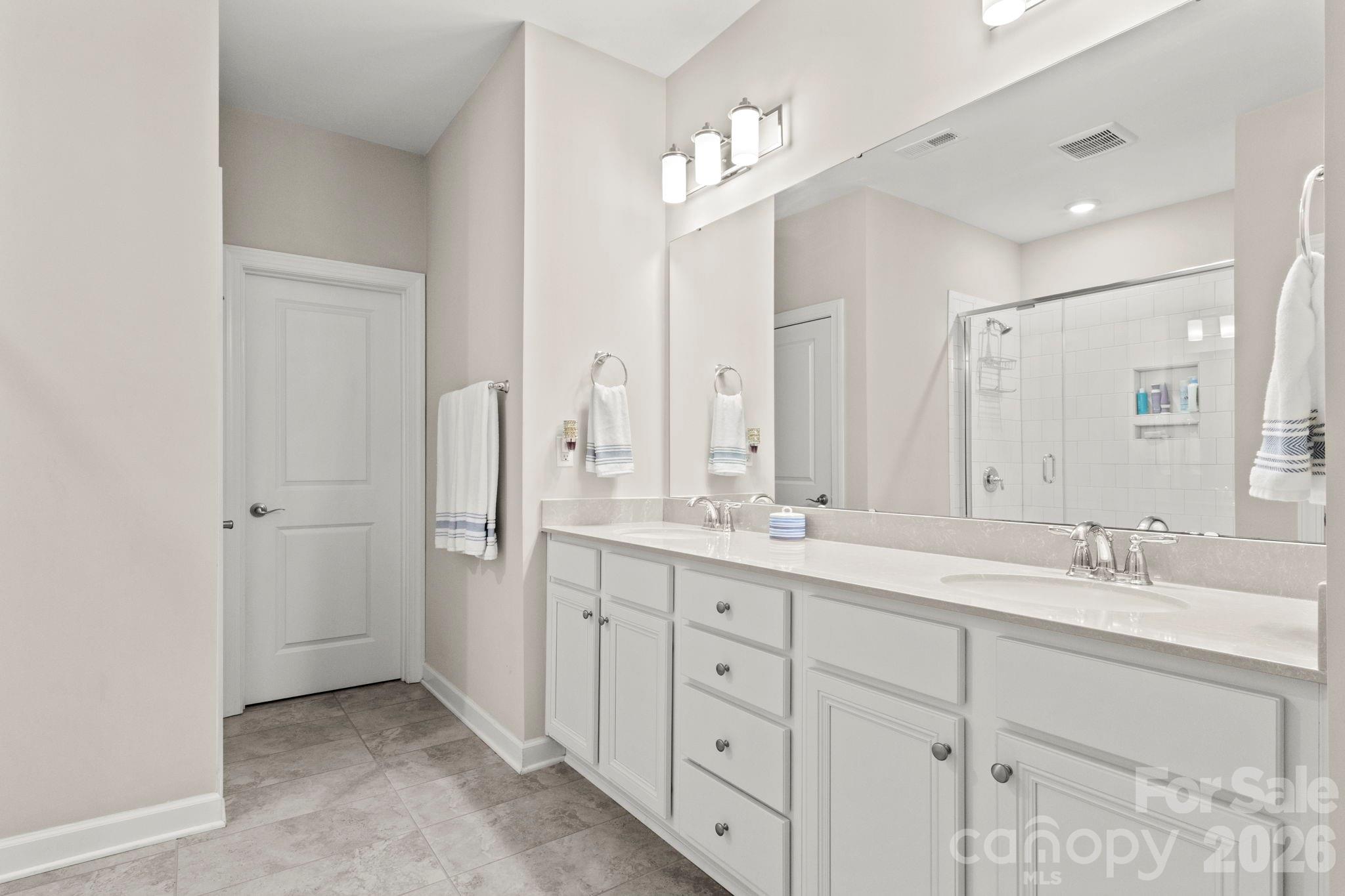 2012 Hyacinth Court Denver NC 28037