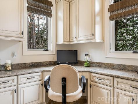 9205 Woodhall Lake Drive Waxhaw NC 28173