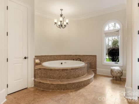 9205 Woodhall Lake Drive Waxhaw NC 28173