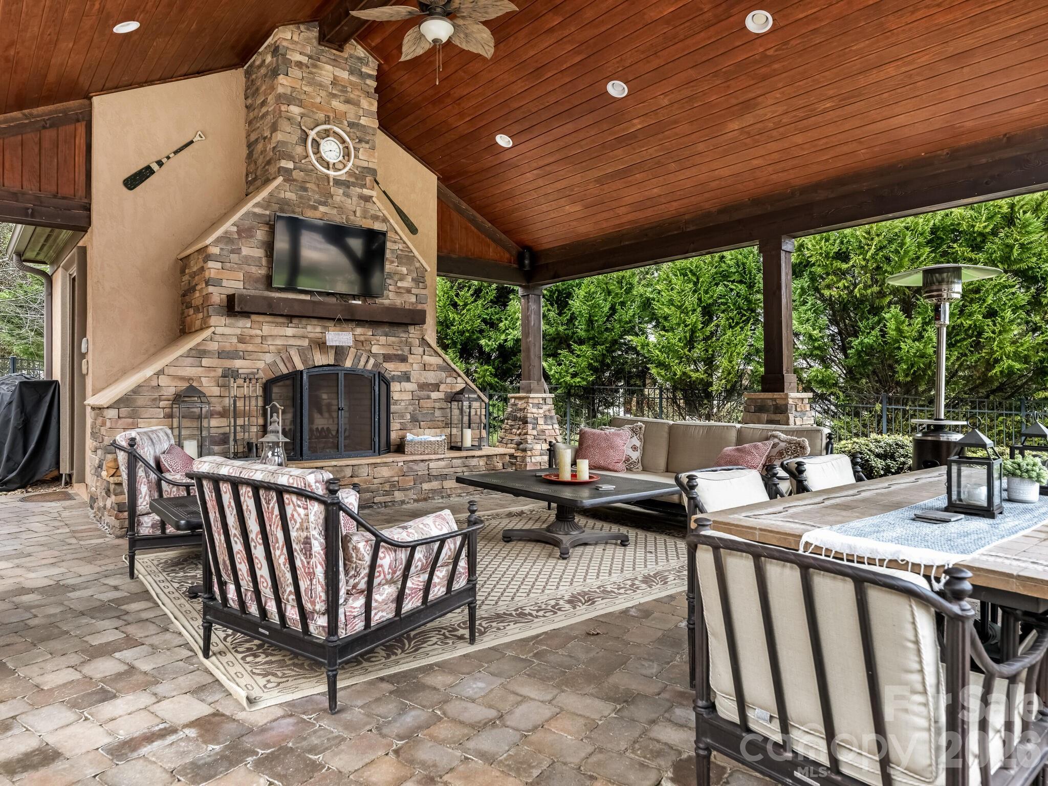 9205 Woodhall Lake Drive Waxhaw NC 28173