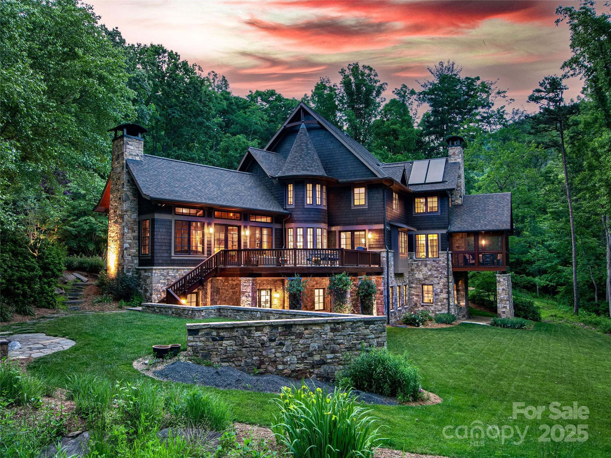 51 Robinhood Road Asheville NC 28804