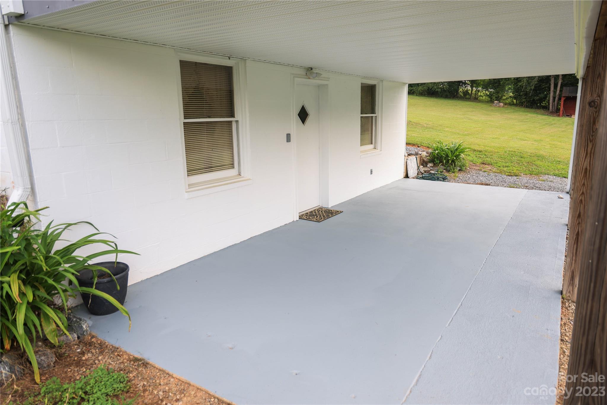 1797 Old Glenwood Road Marion NC 28752