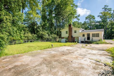 129 Woodland Drive Havelock NC 28532