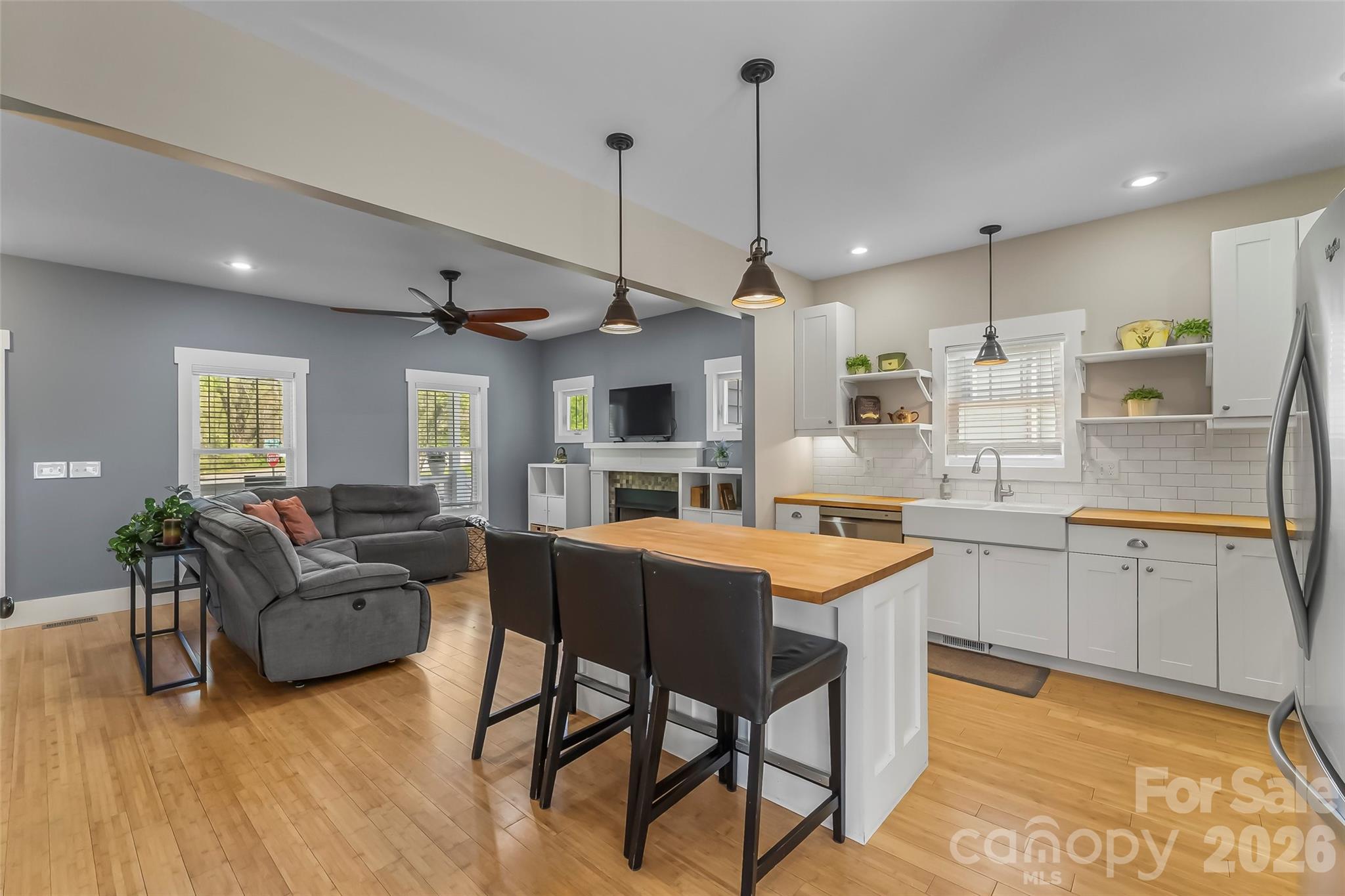 6 Weaver Street Asheville NC 28801