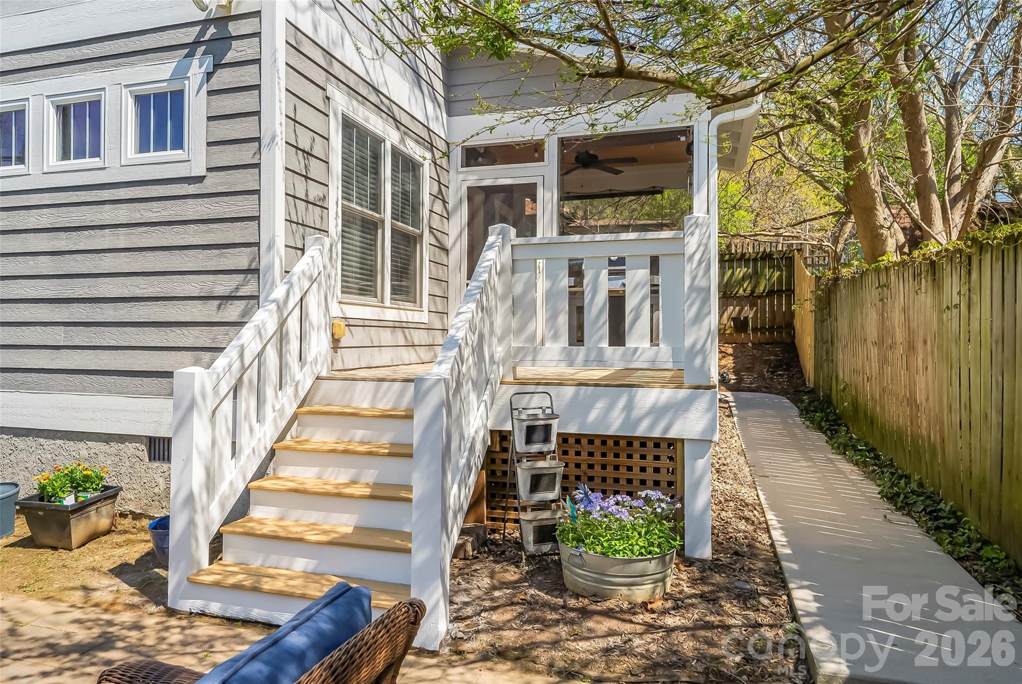 6 Weaver Street Asheville NC 28801