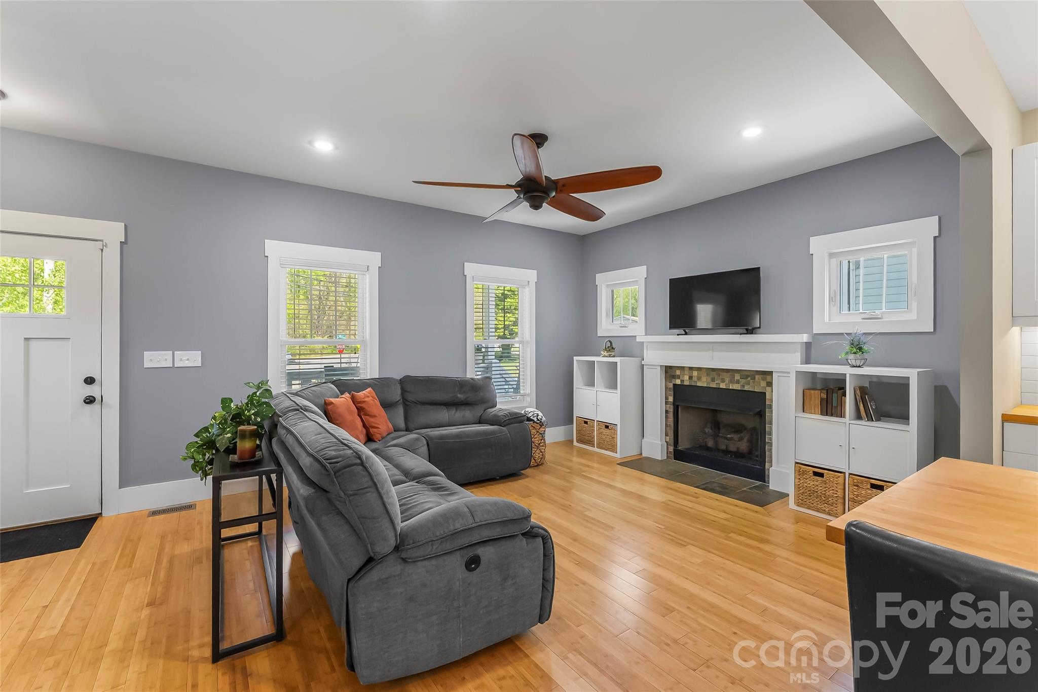 6 Weaver Street Asheville NC 28801