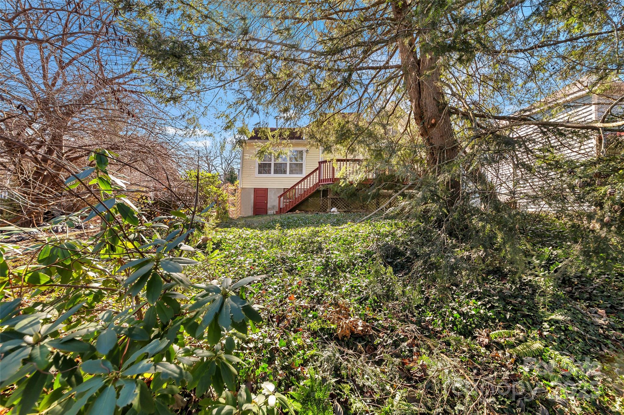 62 Annandale Avenue Asheville NC 28801