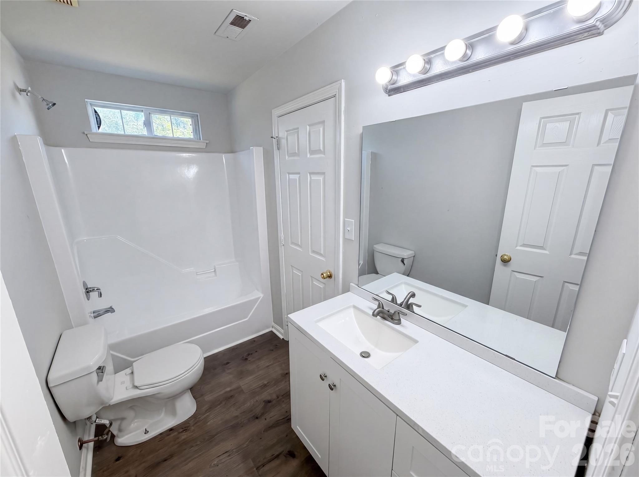 2405 Celosia Drive Charlotte NC 28262