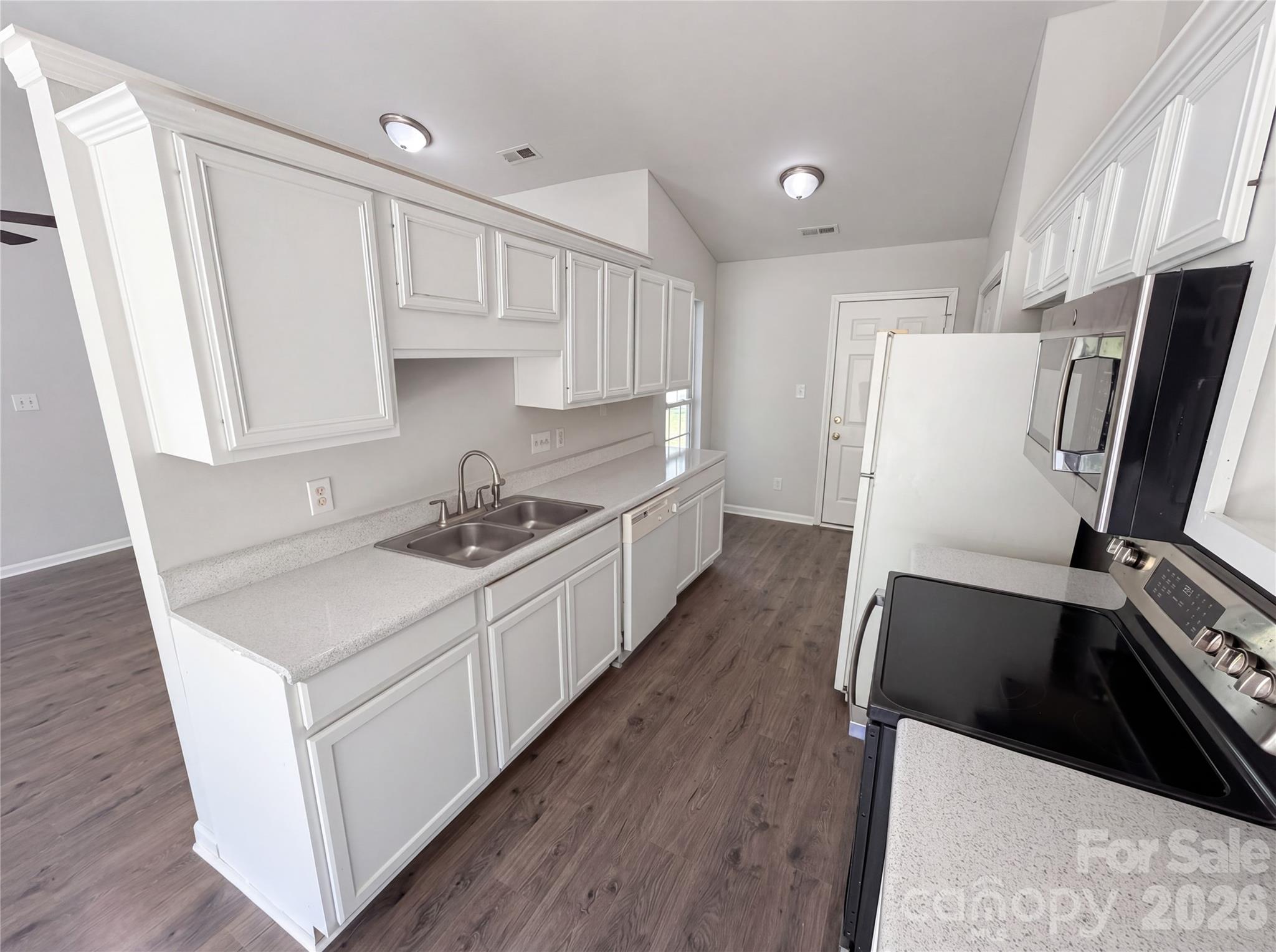 2405 Celosia Drive Charlotte NC 28262