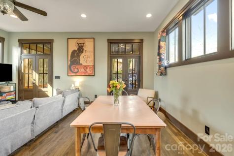 226 Flint Street Asheville NC 28801