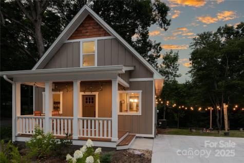 508 S Oconeechee Avenue Black Mountain NC 28711