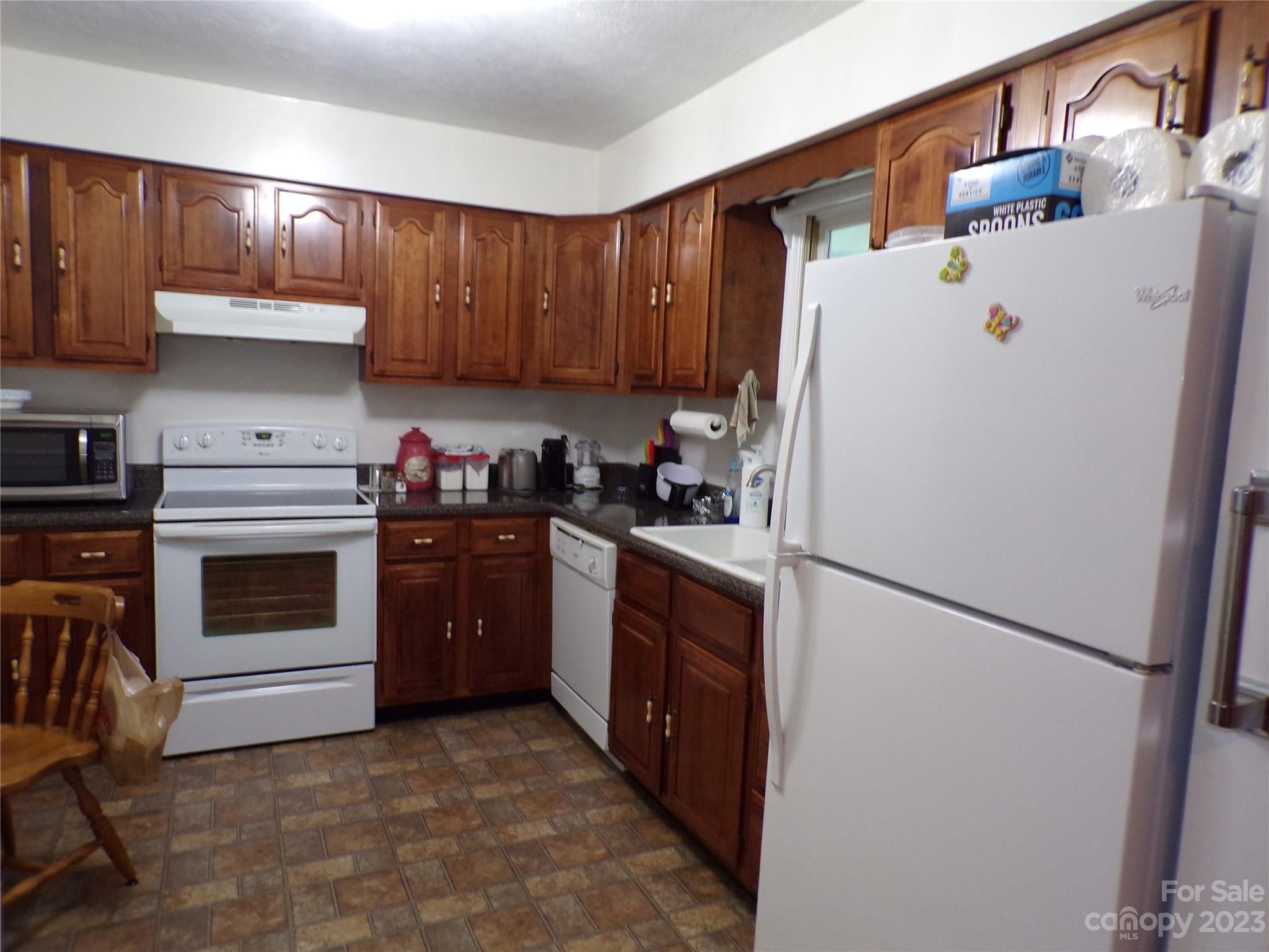 217 Hookers Gap Road Candler NC 28715