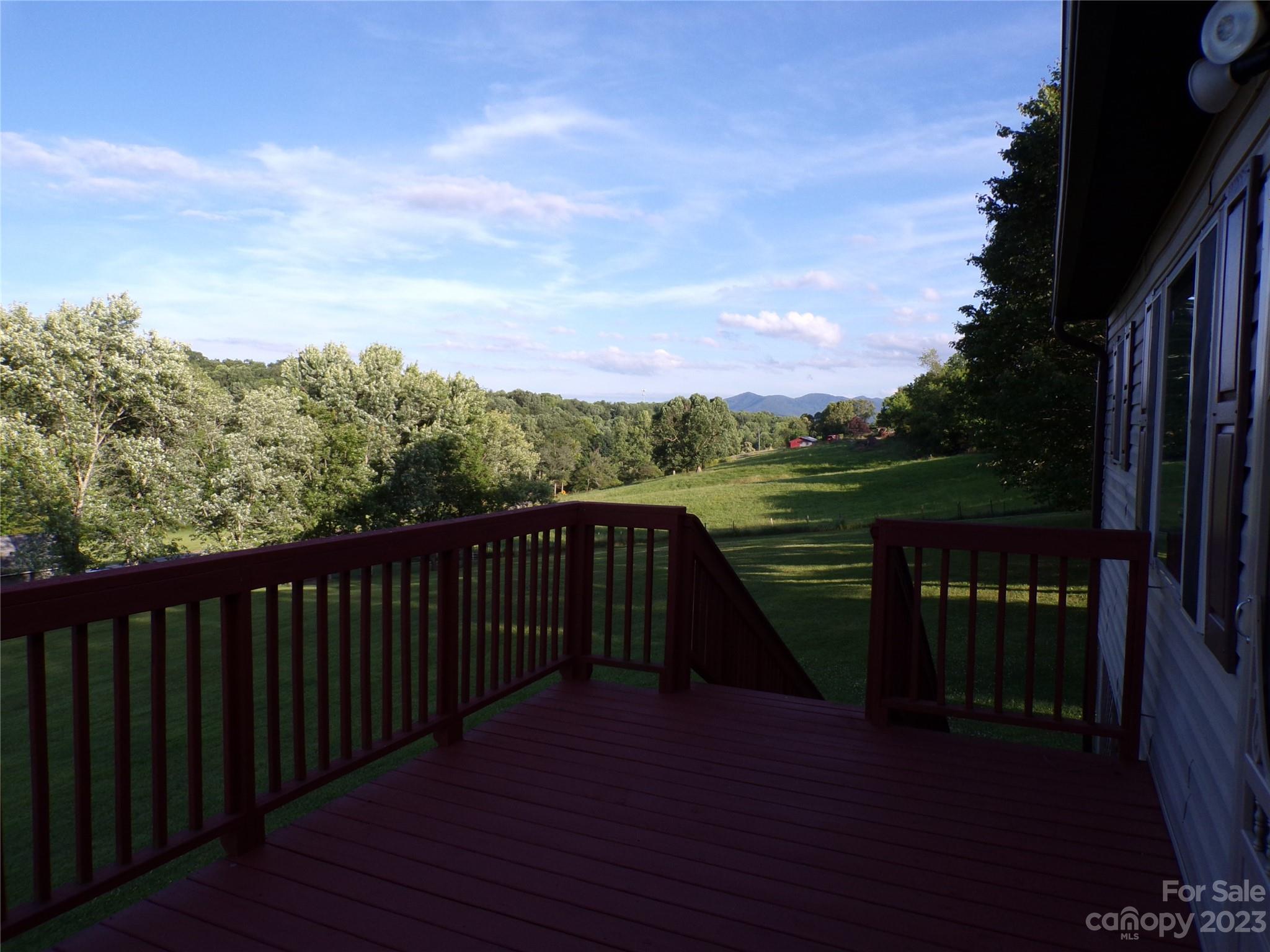 217 Hookers Gap Road Candler NC 28715
