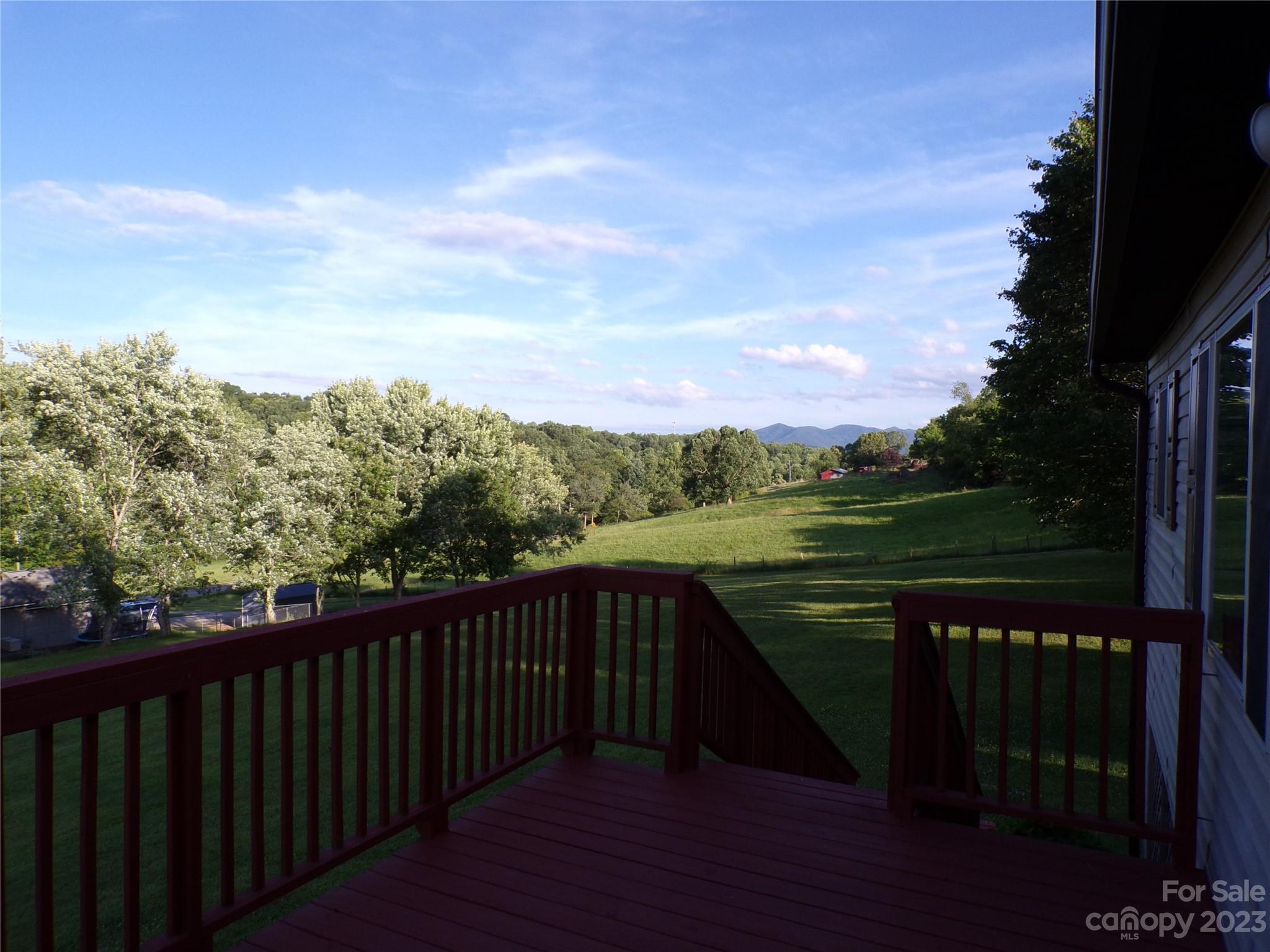 217 Hookers Gap Road Candler NC 28715