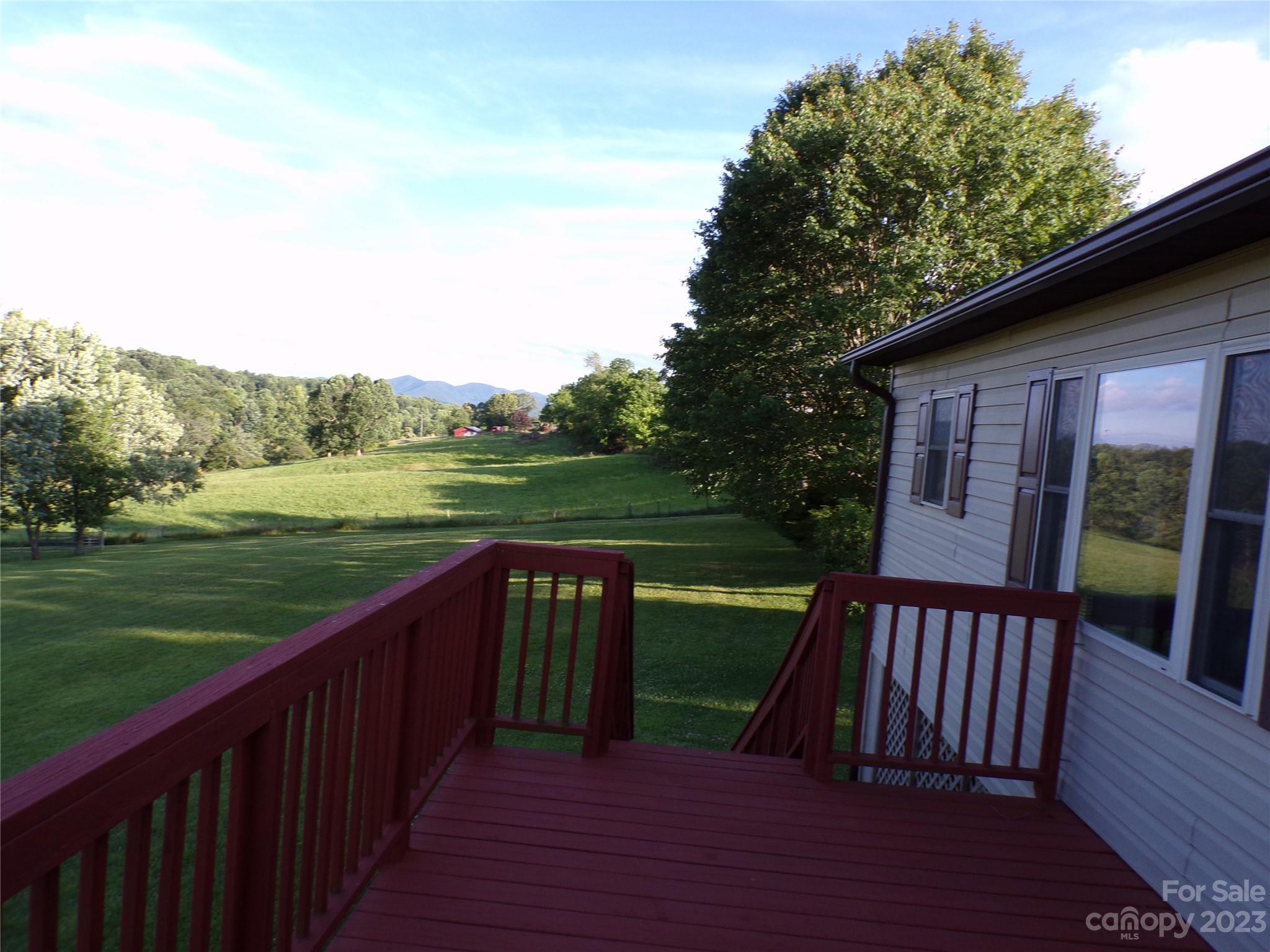 217 Hookers Gap Road Candler NC 28715