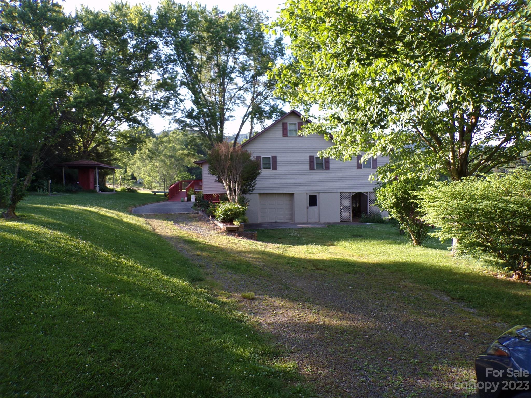 217 Hookers Gap Road Candler NC 28715