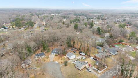 5716 Cassio Court Charlotte NC 28227