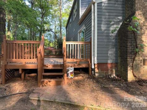 5716 Cassio Court Charlotte NC 28227