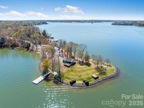 5041 Duval Circle Tega Cay SC 29708