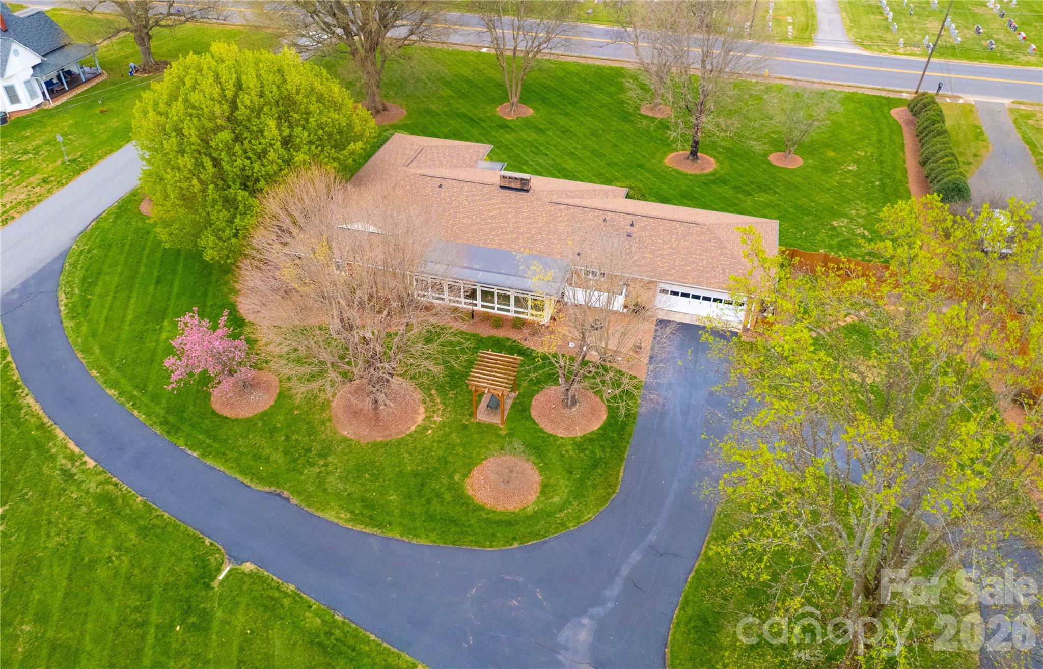 3486 E Main Street Claremont NC 28610