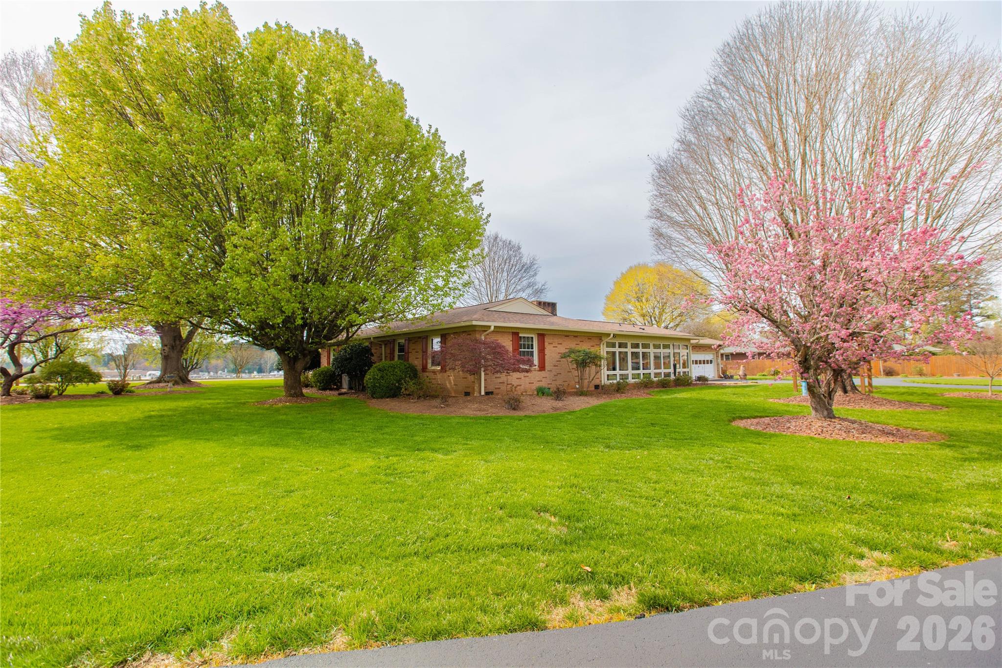 3486 E Main Street Claremont NC 28610