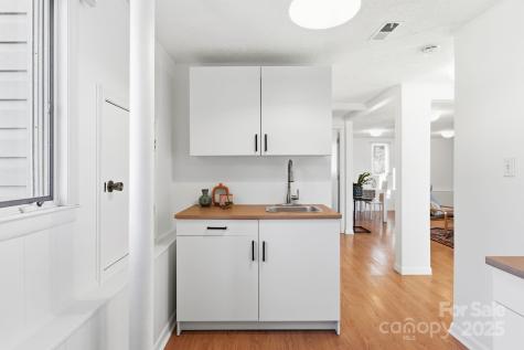 340 Dillingham Circle Asheville NC 28805