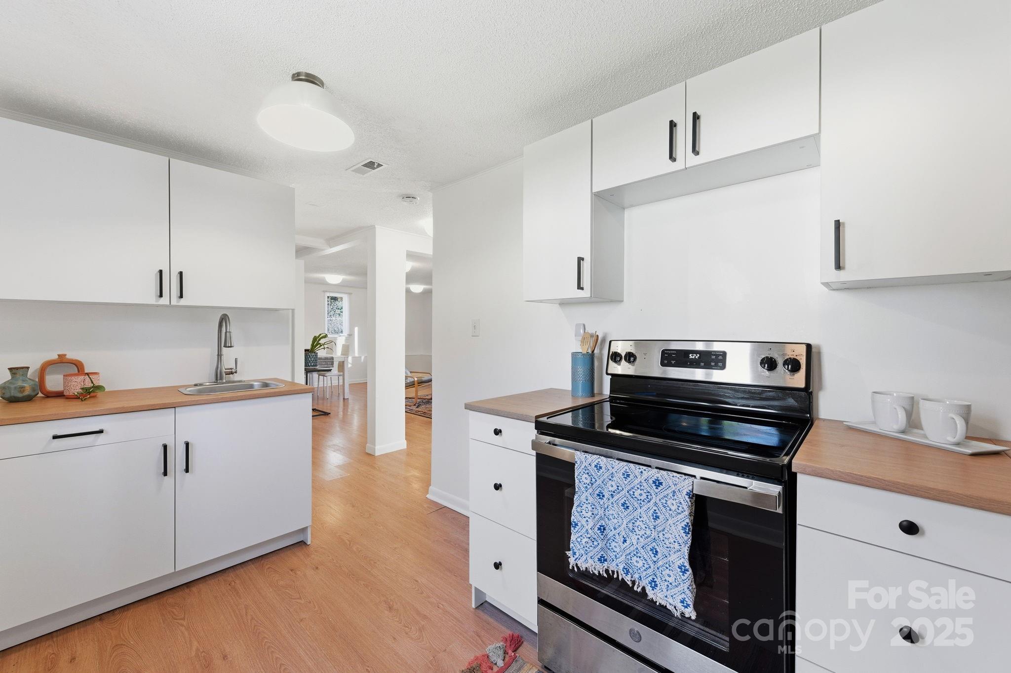 340 Dillingham Circle Asheville NC 28805