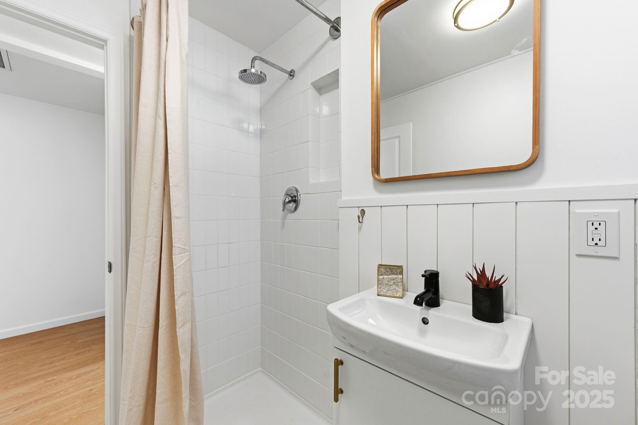 340 Dillingham Circle Asheville NC 28805