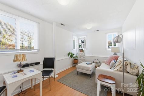 340 Dillingham Circle Asheville NC 28805