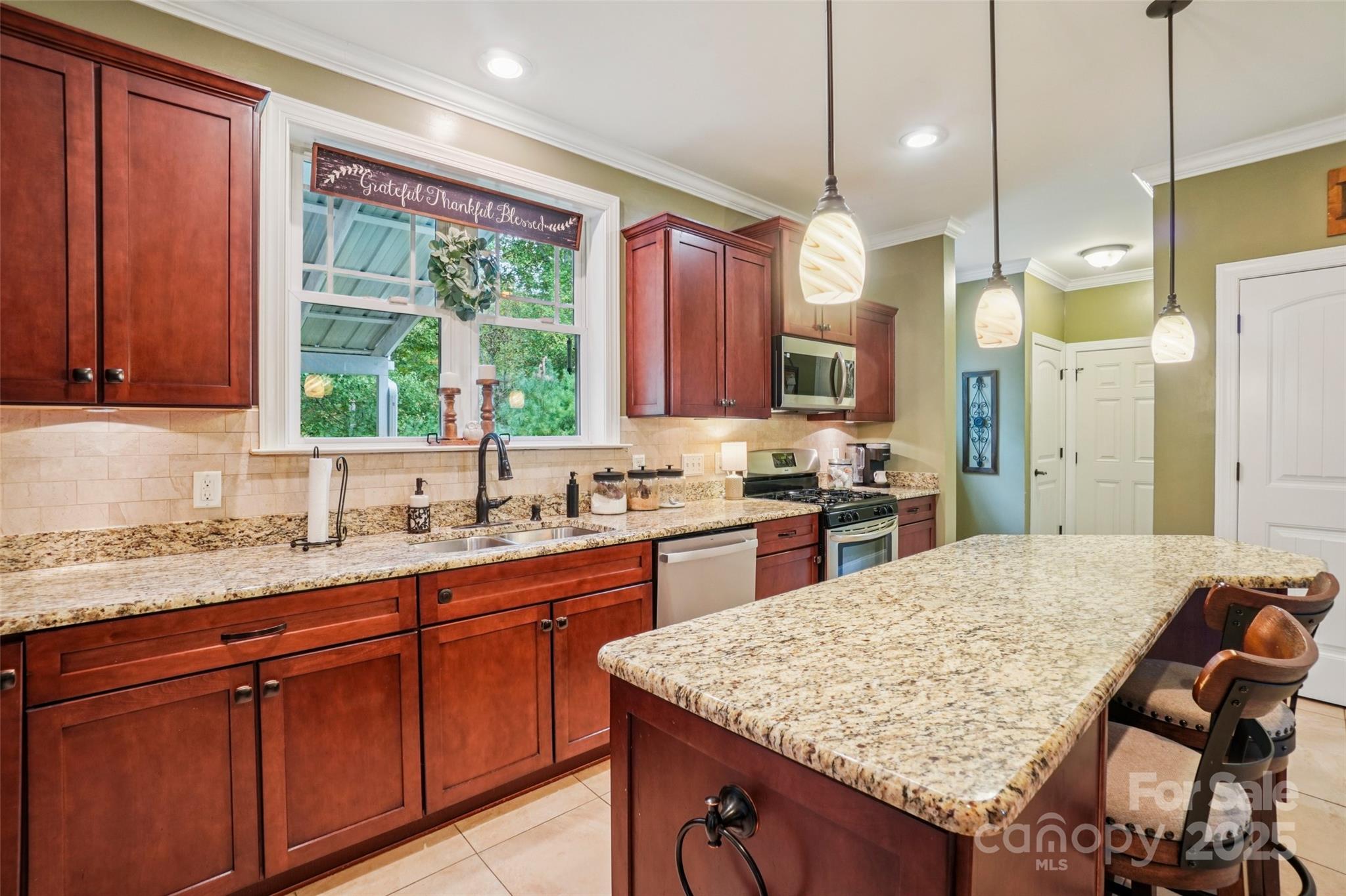 813 Beech Tree Place Hendersonville NC 28792