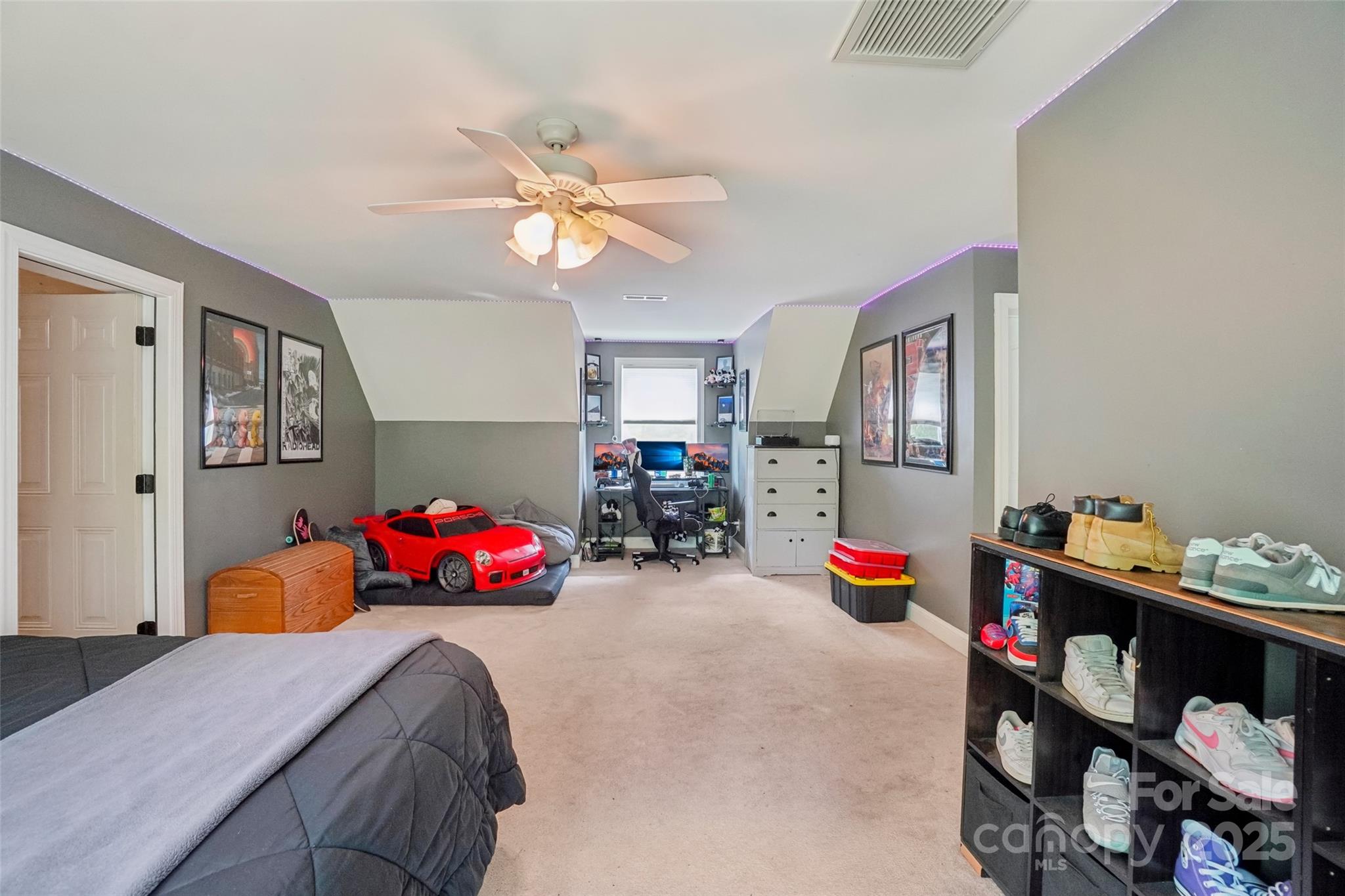 813 Beech Tree Place Hendersonville NC 28792