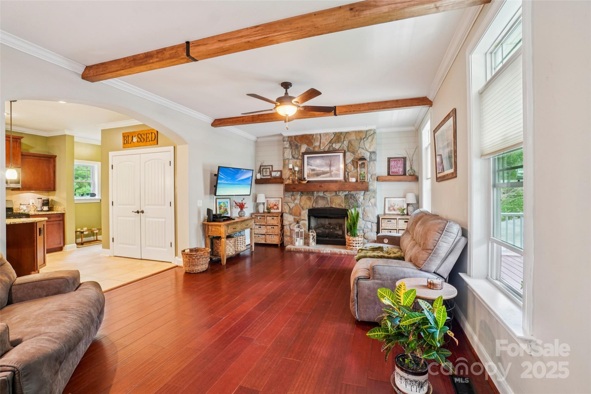813 Beech Tree Place Hendersonville NC 28792