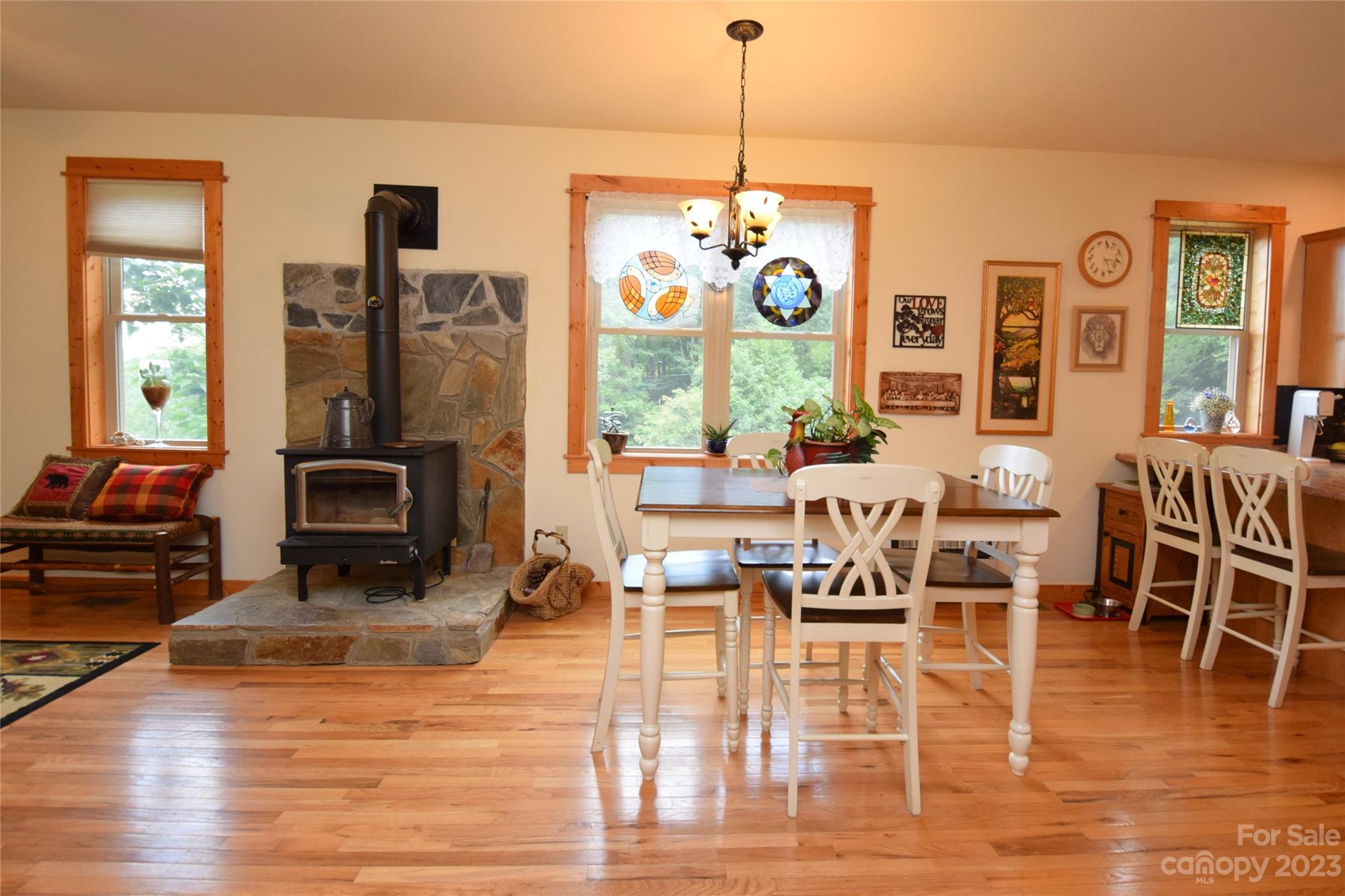 1187 Bill Allen Branch Road Burnsville NC 28714