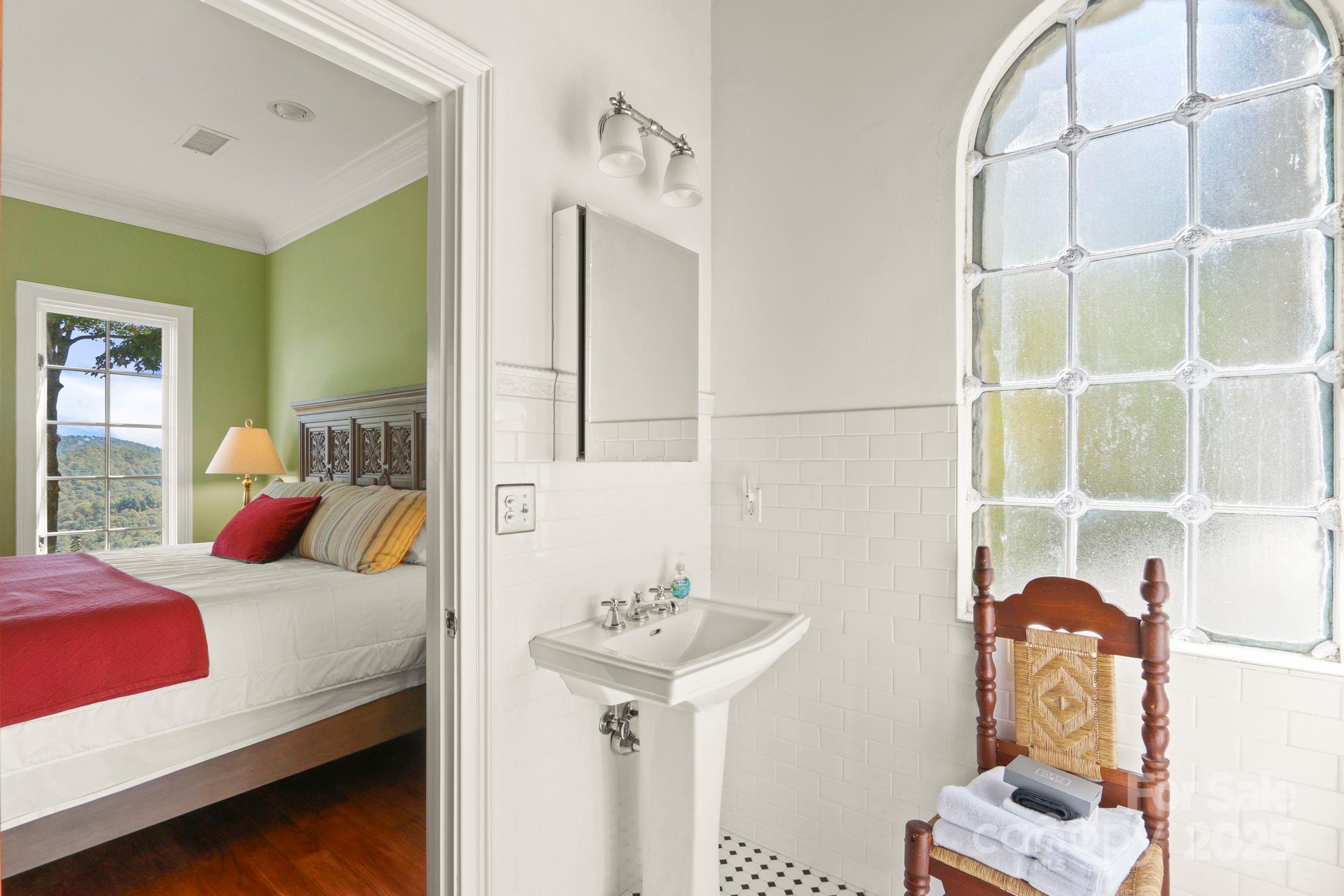 5742 Nc Highway 194 S Banner Elk NC 28604