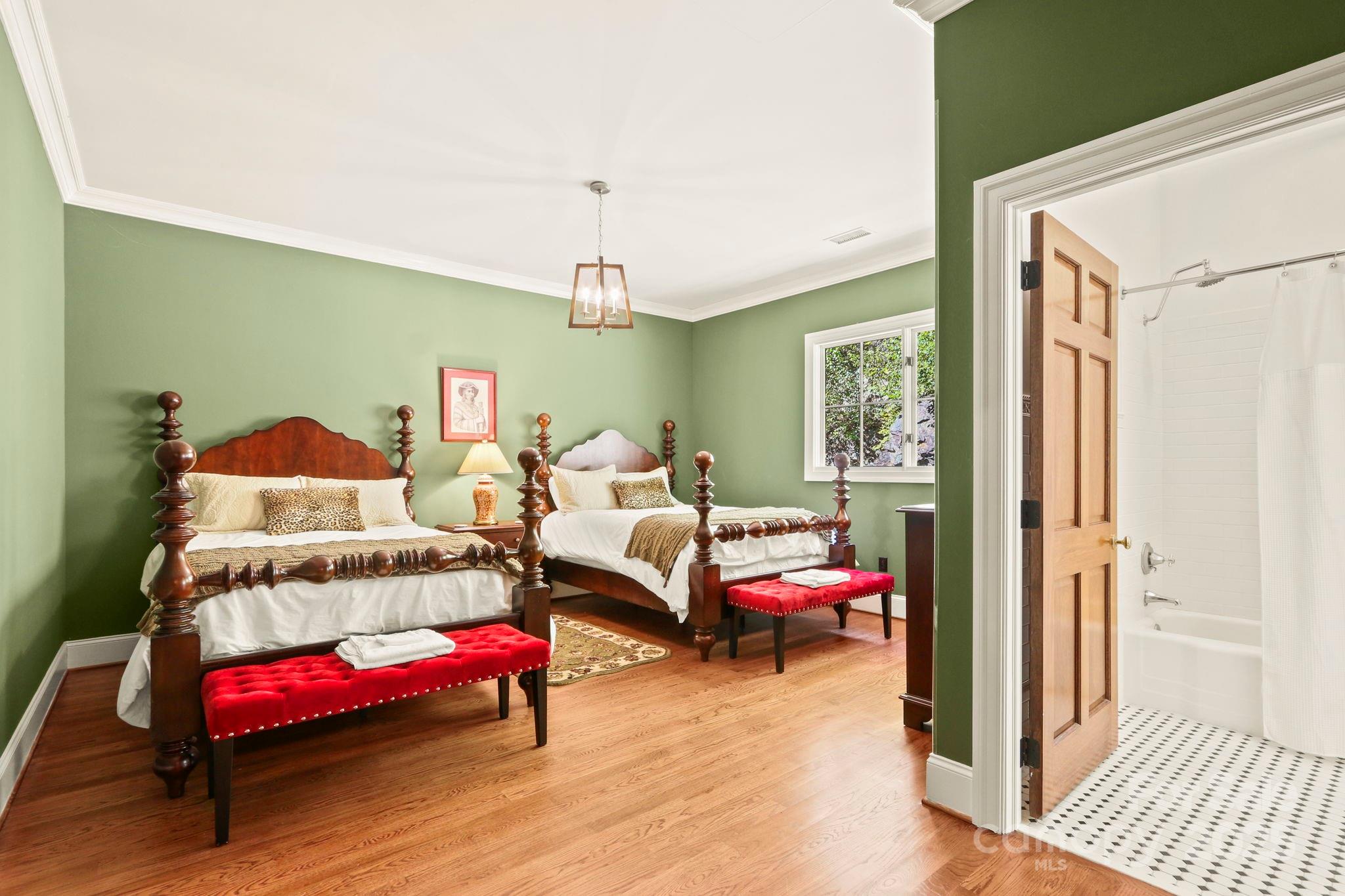 5742 Nc Highway 194 S Banner Elk NC 28604