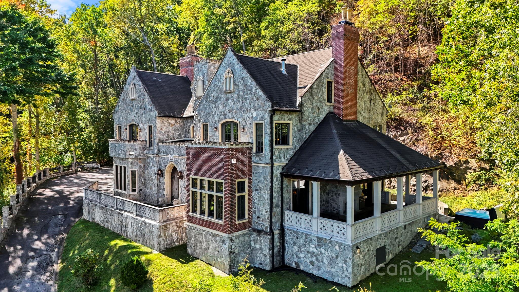 5742 Nc Highway 194 S Banner Elk NC 28604