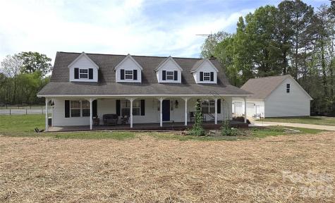 729 Sternbridge Drive Concord NC 28025