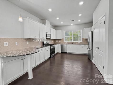 16835 Cozy Cove Road Charlotte NC 28278