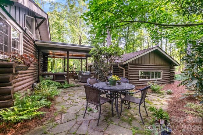 20 Deva Glen Road Asheville NC 28804