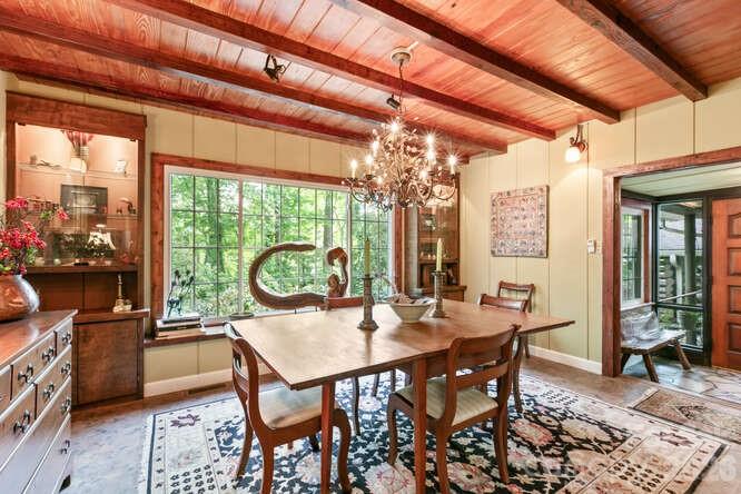 20 Deva Glen Road Asheville NC 28804