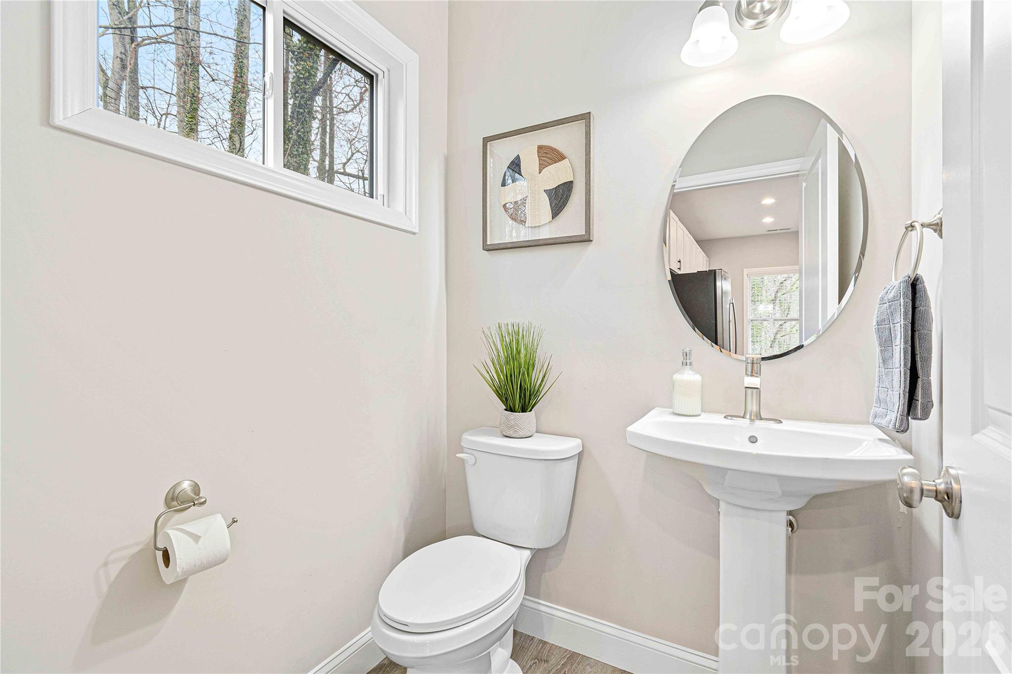 22 Daniel Road Asheville NC 28806
